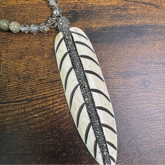 Bohemian Black and Silver Cream Feather Pendant Necklace Carved Resin Rhinestone - Picture 4 of 9
